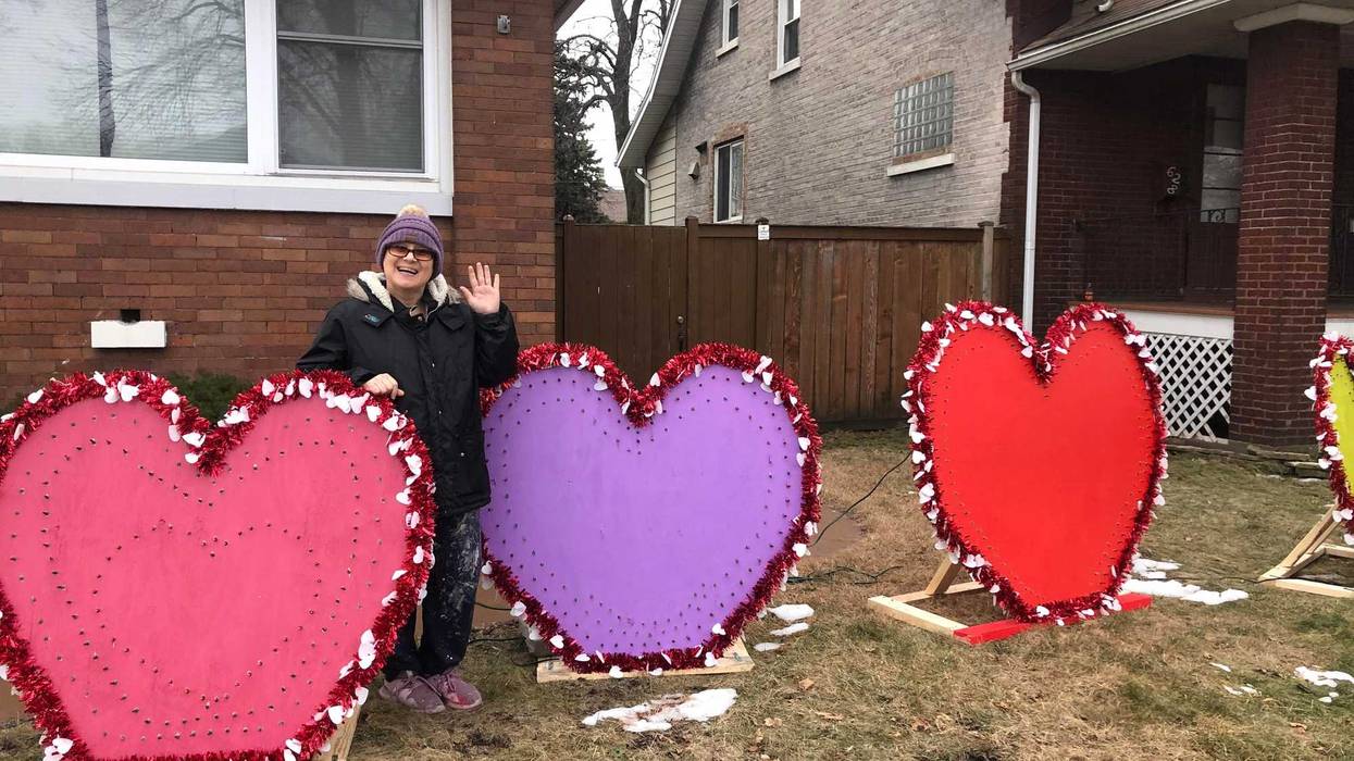 Forest Park artist gets early start on Valentine’s Day with giant hearts for sale
