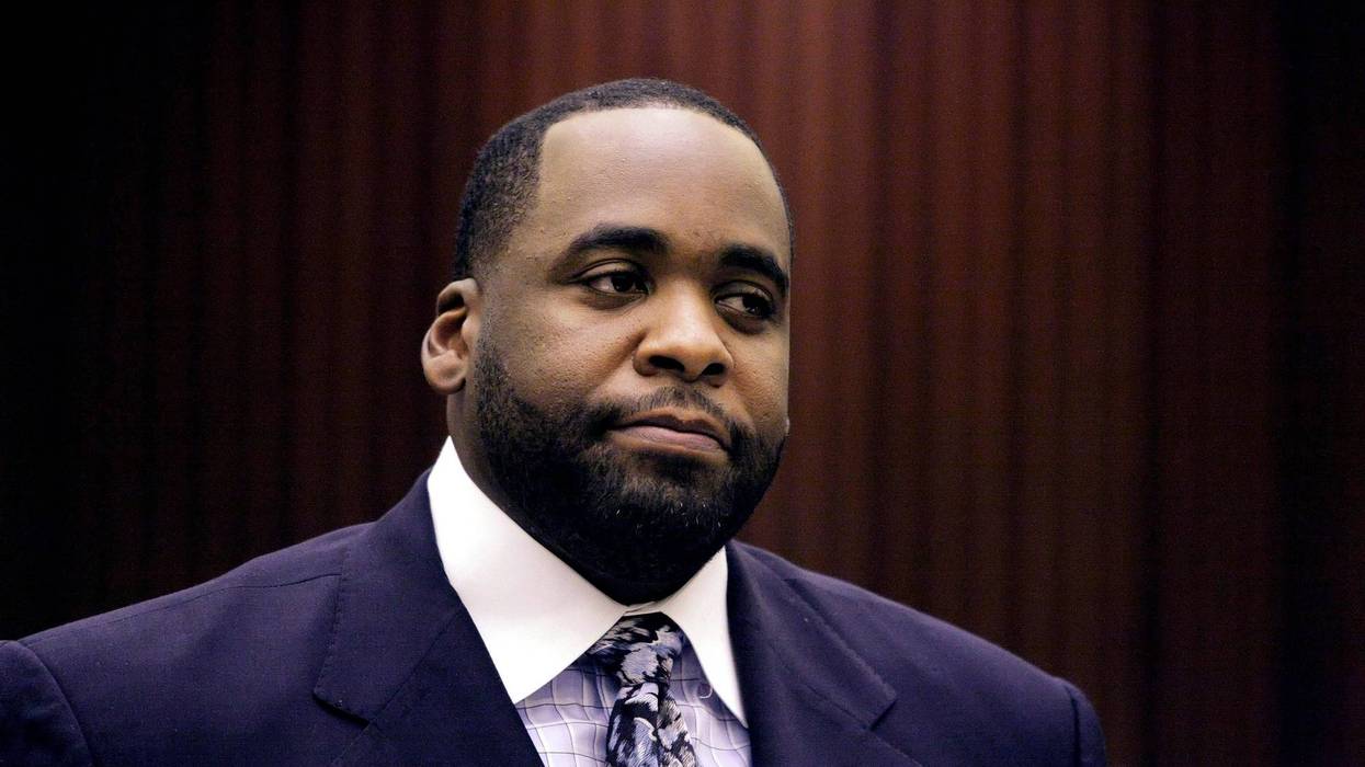 Former Detroit Mayor Kwame Kilpatrick appears in Wayne County Circuit Court for his sentencing October 28, 2008 in Detroit, Michigan.