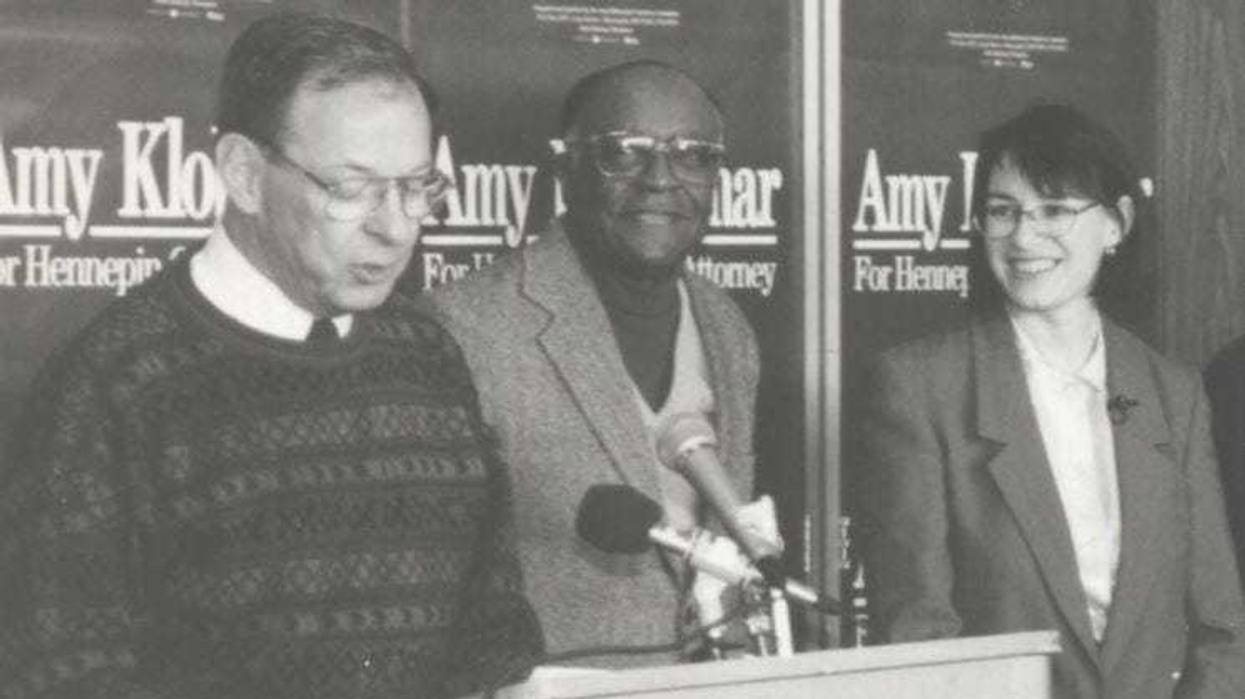 Former Minneapolis mayor Don Fraser introduces Amy Klobuchar