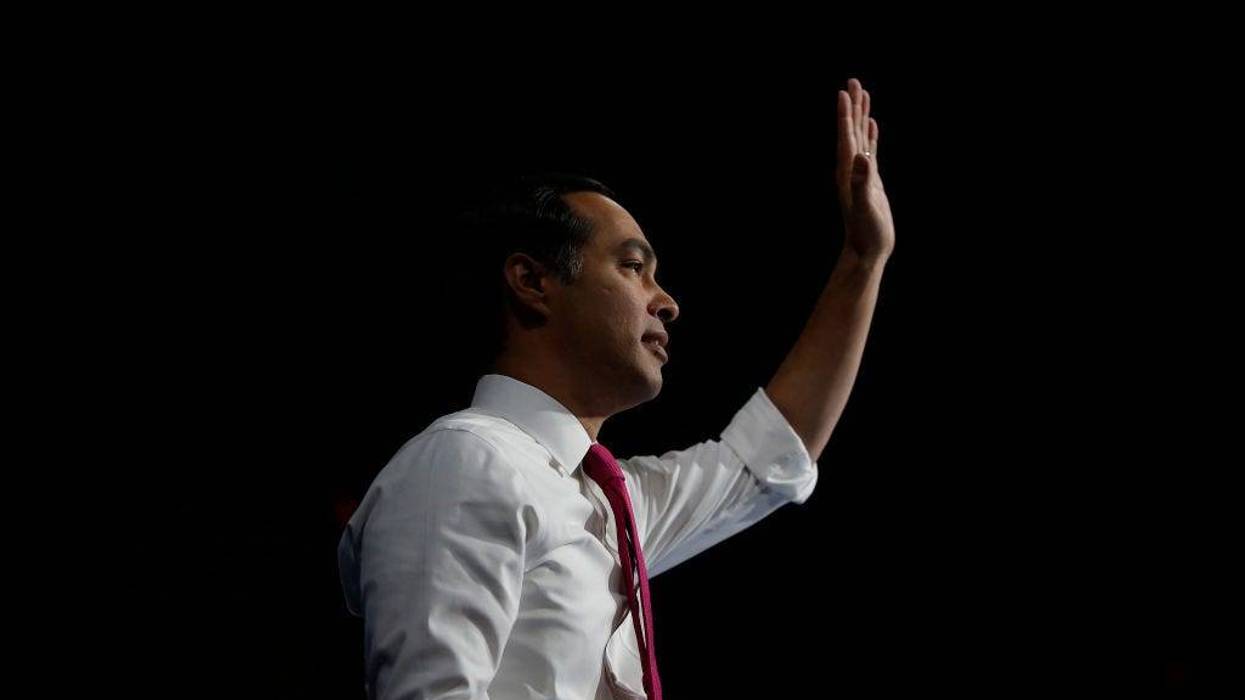 Former Secretary of Housing and Presidential candidate Julian Castro waves during The Iowa Democratic Party Liberty & Justice Celebration on November 1, 2019 in Des Moines, Iowa.