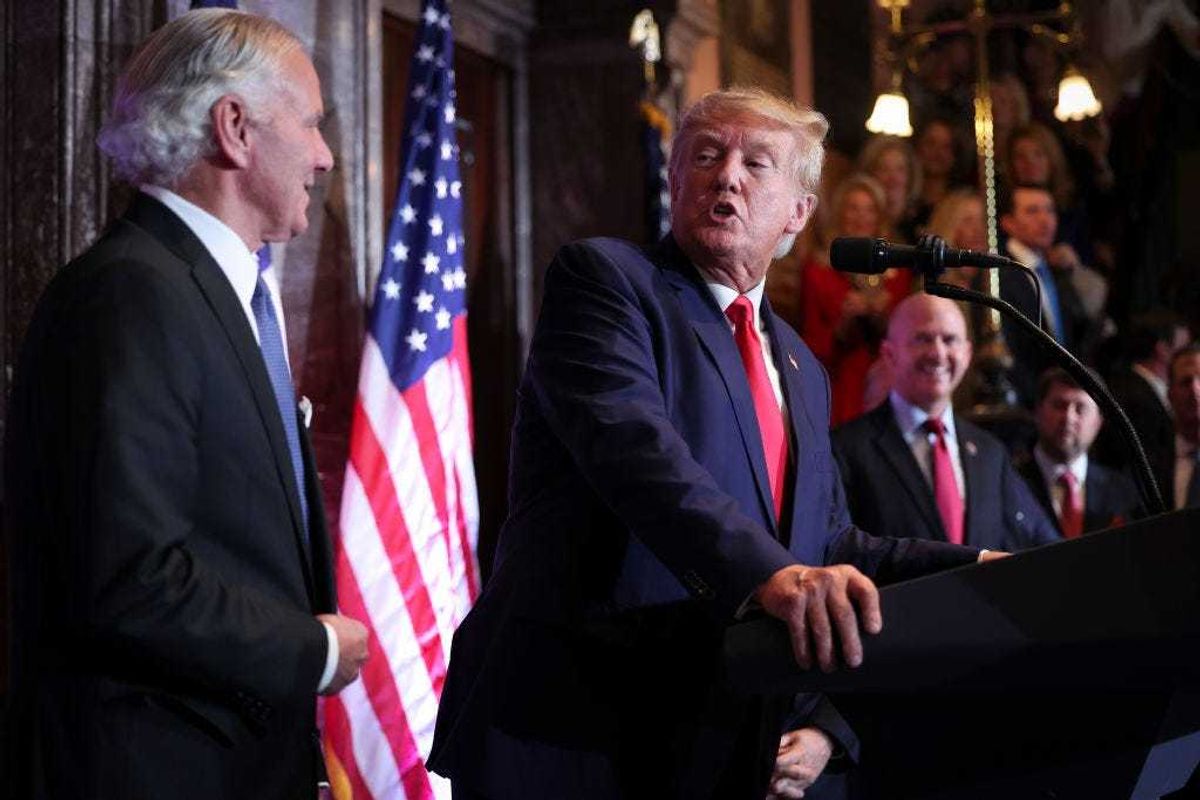 Former U.S. President Donald Trump delivers remarks with South Carolina Gov. Henry McMaster (L) at the South Carolina State House on January 28, 2023 in Columbia, South Carolina. Trump's visit to South Carolina marks his first visit to the state since announcing his intention to seek the presidency for a second term in 2024. (Photo by Win McNamee/Getty Images)