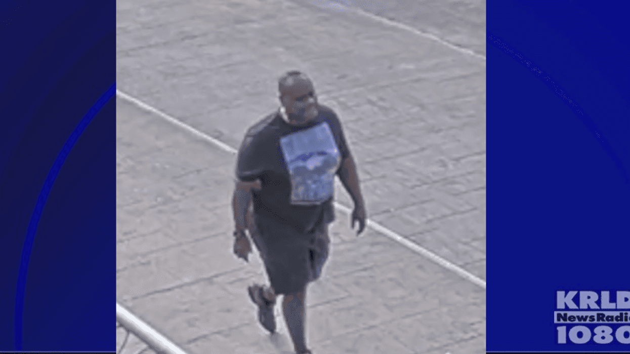 Fort Worth police search for man who stole $5,000 in jewelry