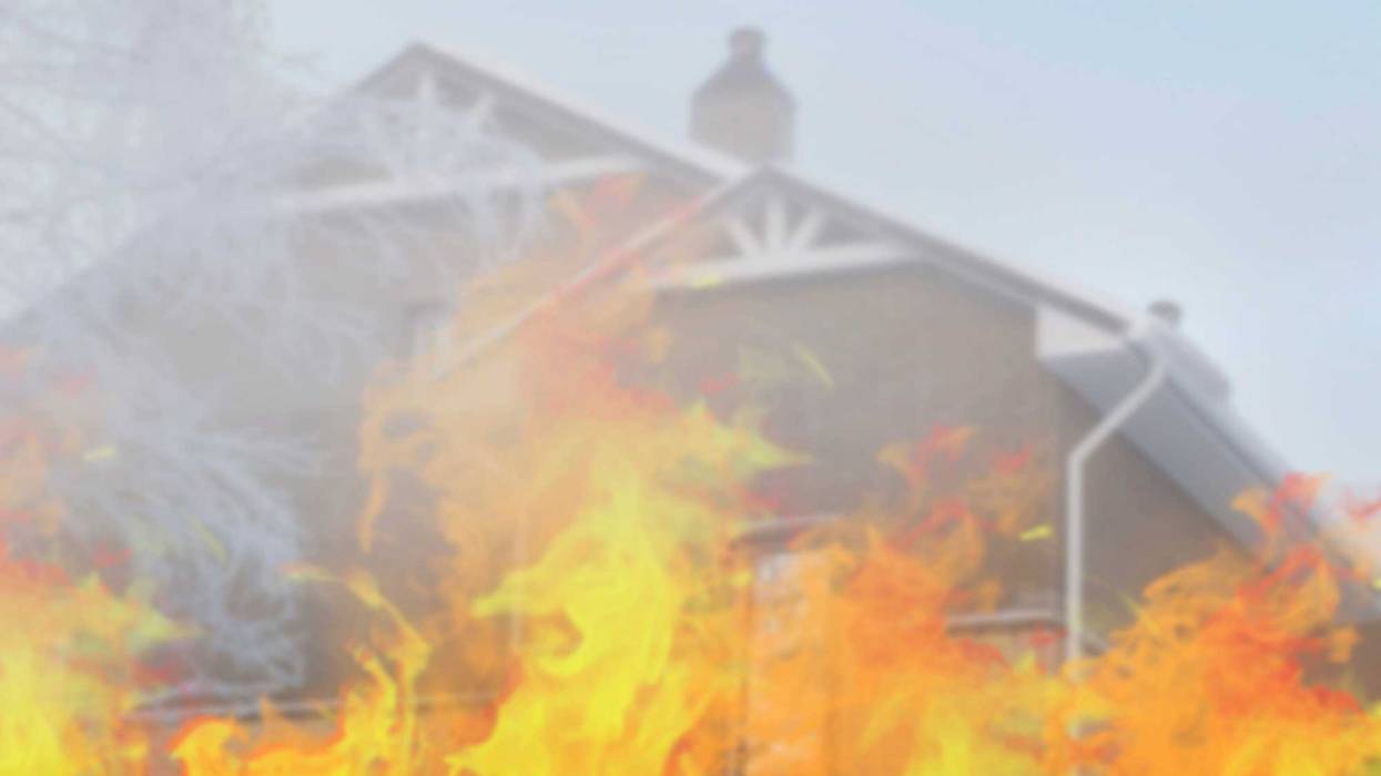 Four people escaped a Woodstock fire but six pets pereished