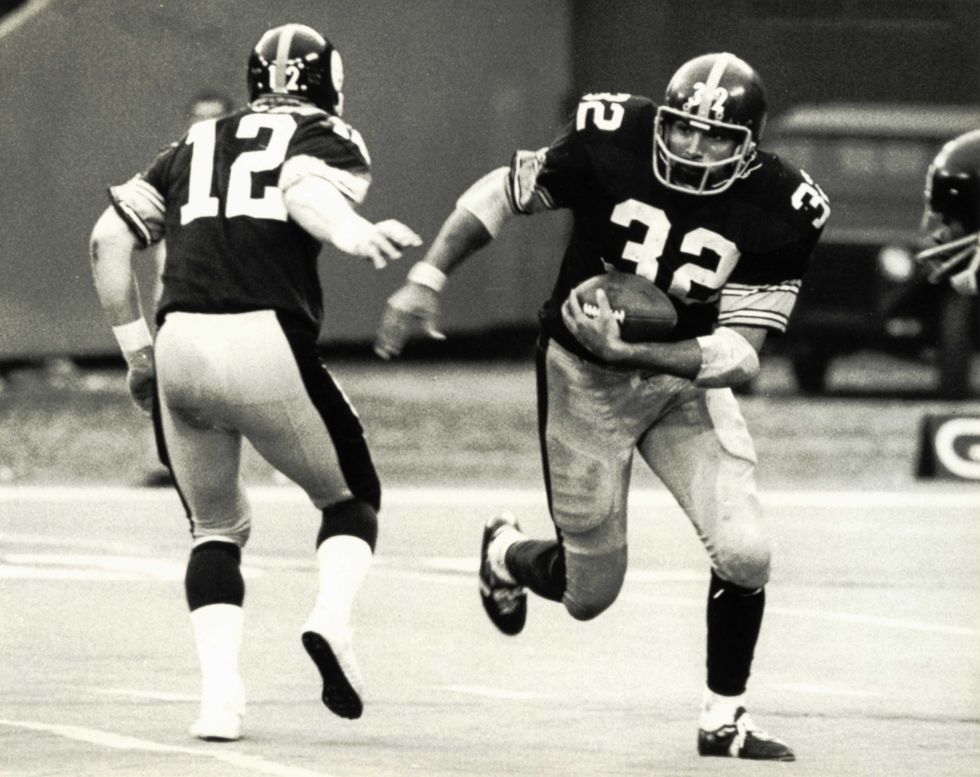 Franco Harris against the Dolphins in 1972
