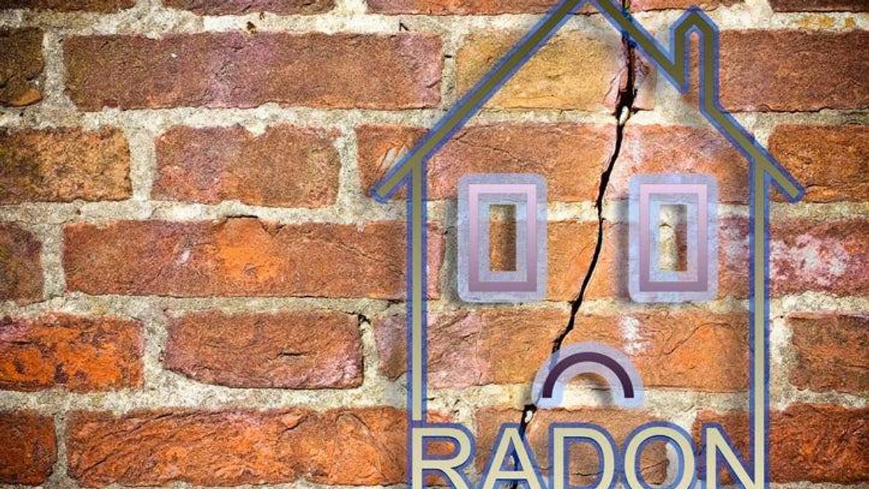 Free radon kits in Macomb County