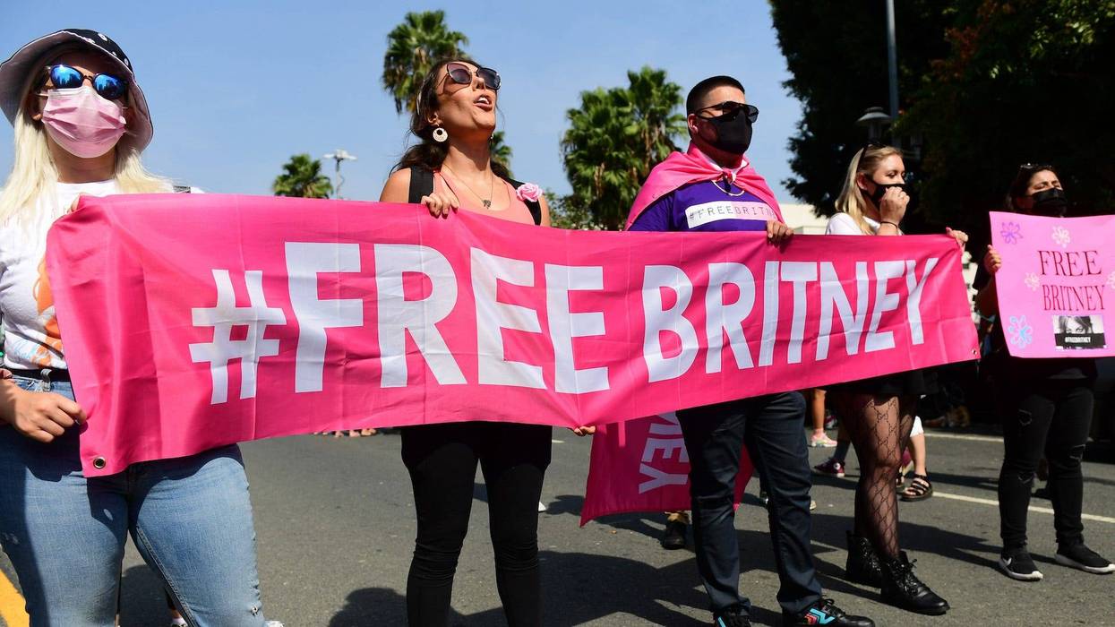 #FreeBritney supporters