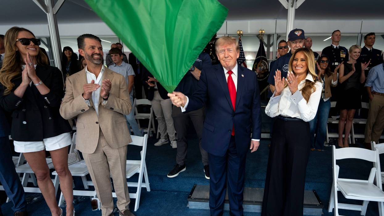 Freedom 25 IndyCar Trump