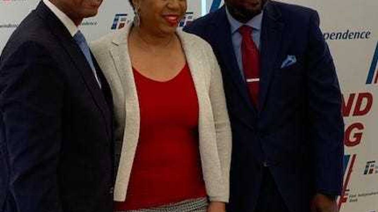 from left Chairman & CEO, Kenneth Kelly right Senior Vice President, Damon Jenkins