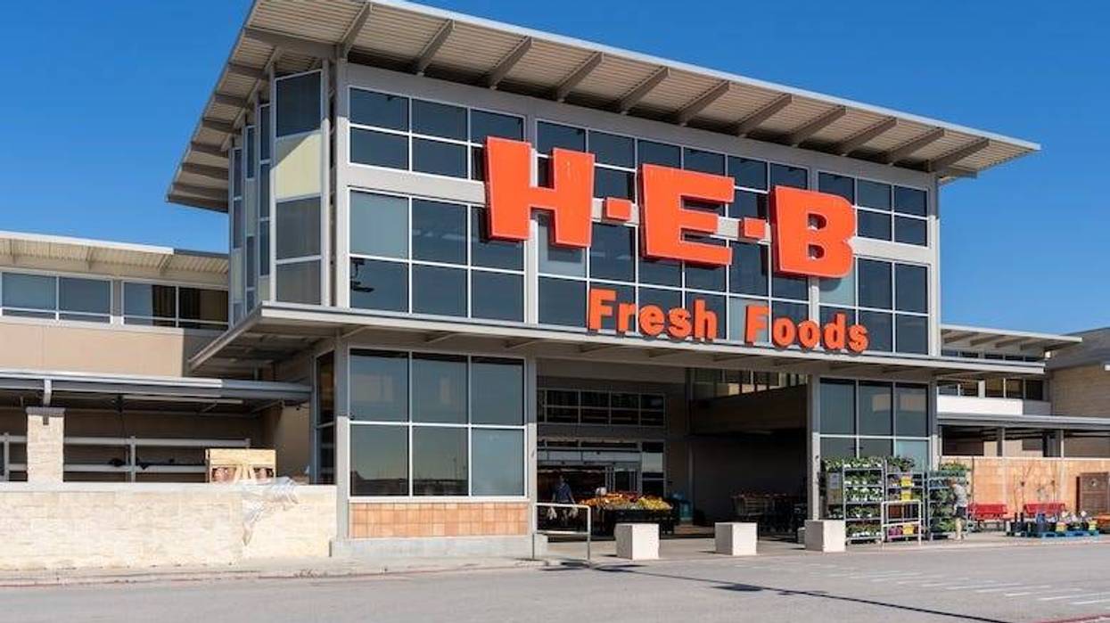Front of an H-E-B grocery store
