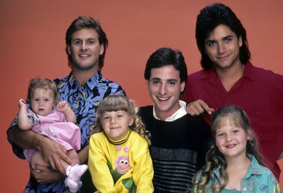 "Full House" cast gallery - June 26, 1987: Mary-Kate/Ashley Olsen, Dave Coulier, Jodie Sweetin, Bob Saget, John Stamos, Candace Cameron