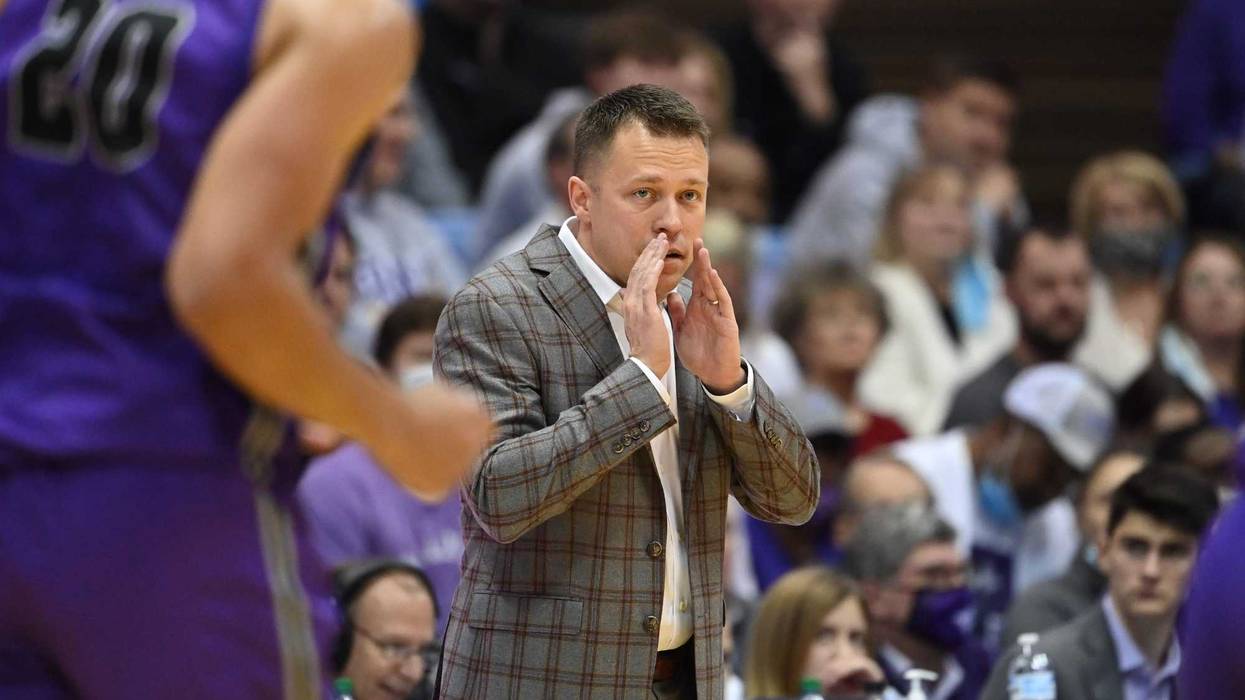 Furman Hoops hosts ETSU Wednesday night