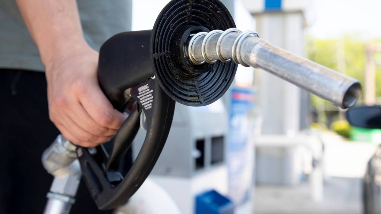 Gas pump