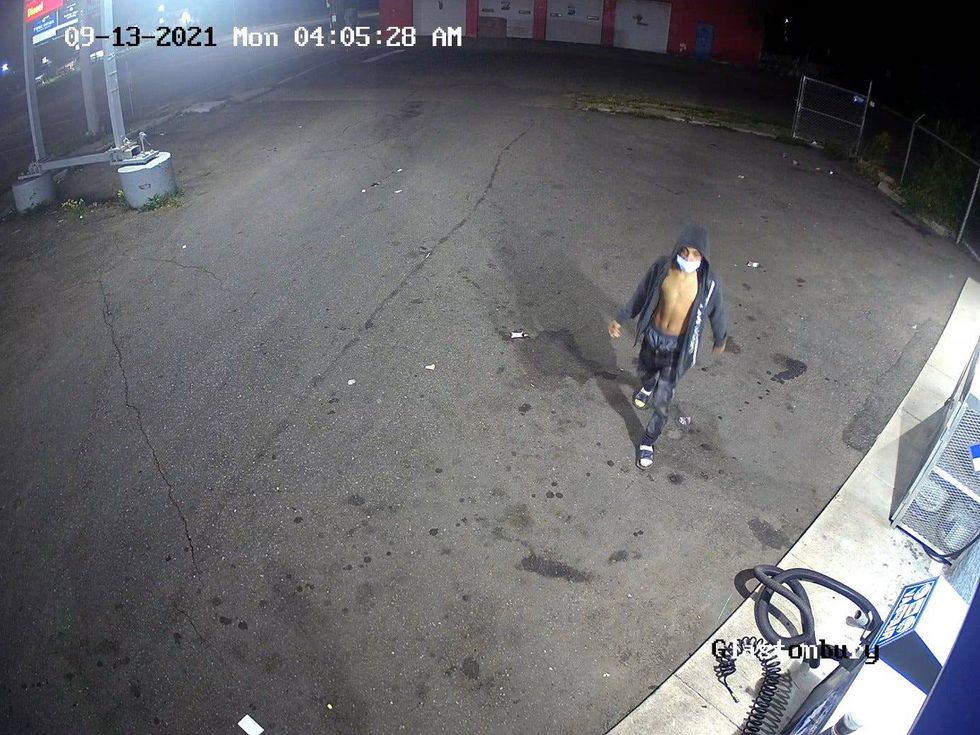 gas station tobbery