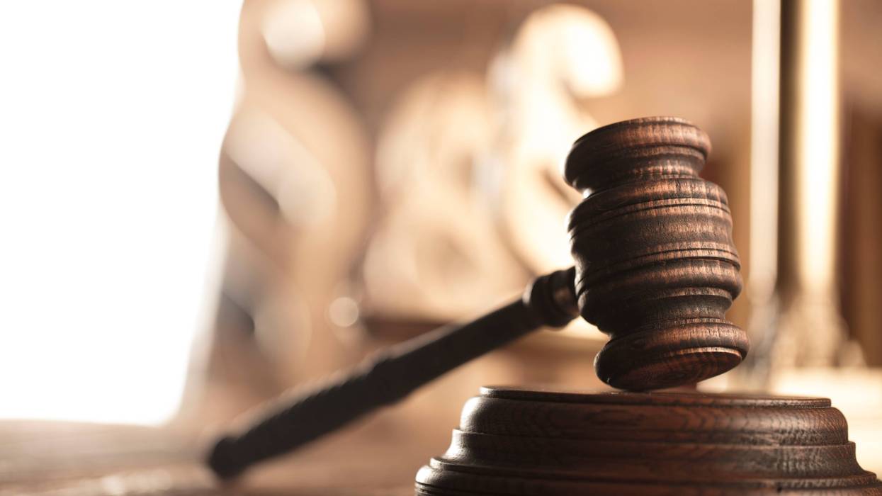 gavel