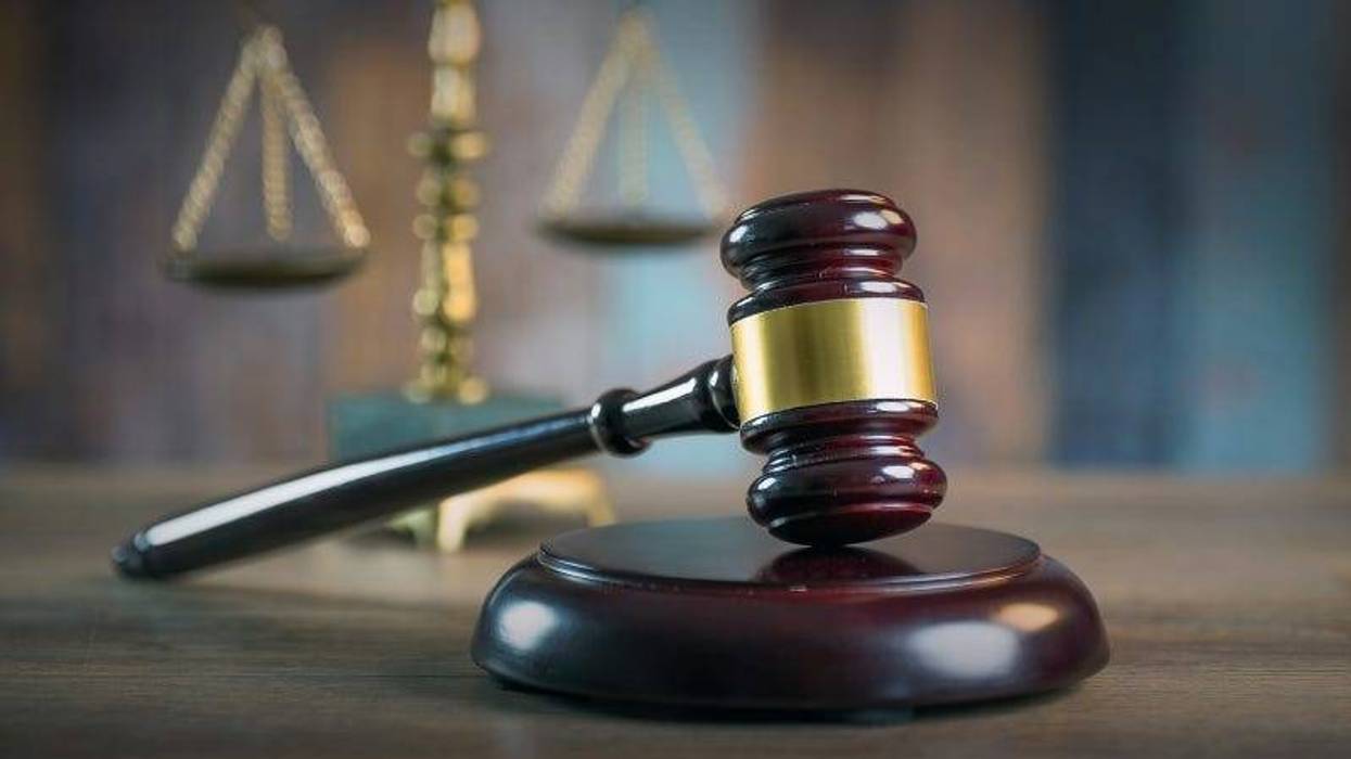 gavel