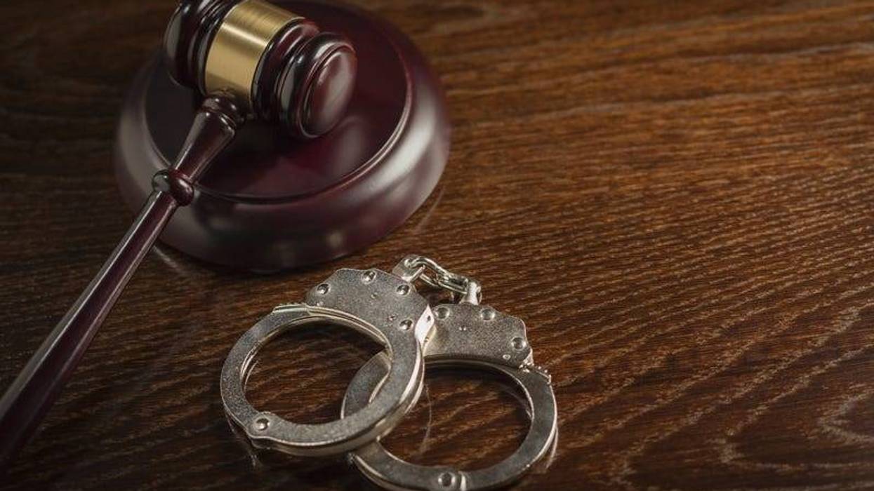 gavel