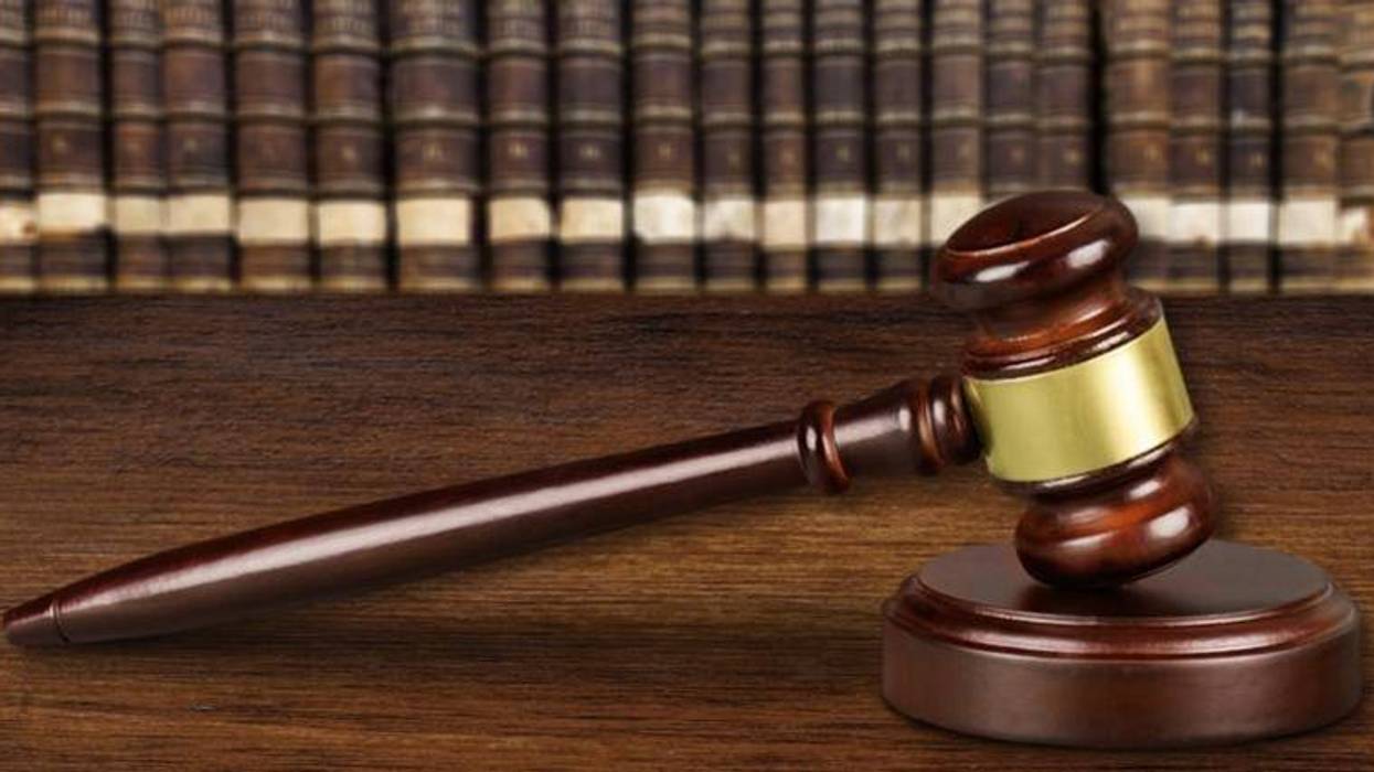 gavel