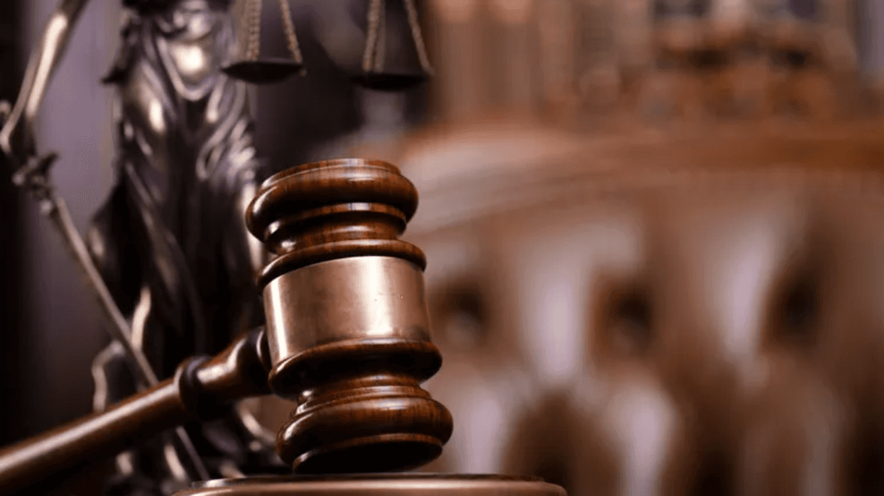 gavel