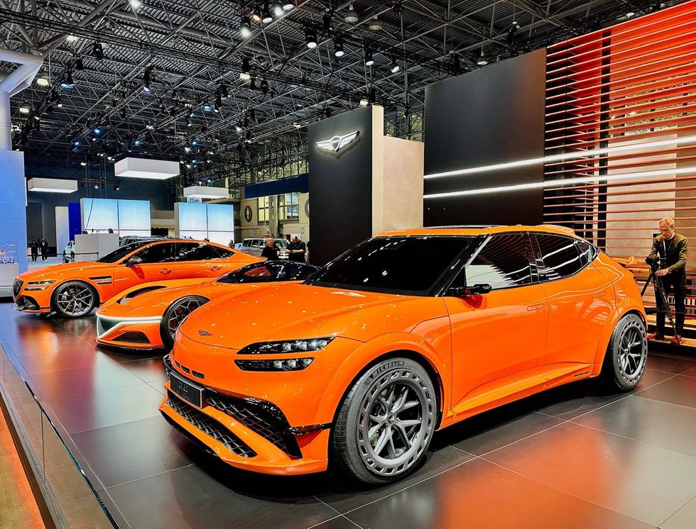 Genesis GV60 Magma Concept