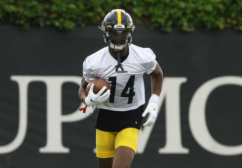 George Pickens at practice