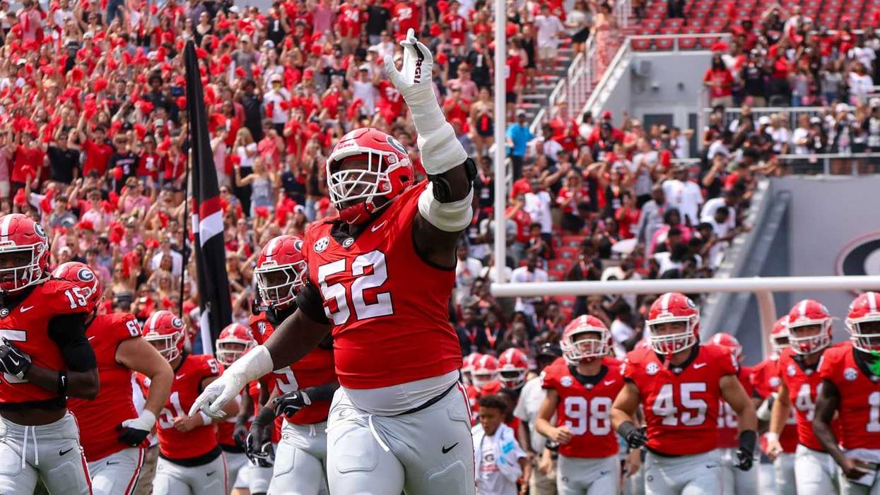 Georgia Bulldogs defensive lineman Christen Miller