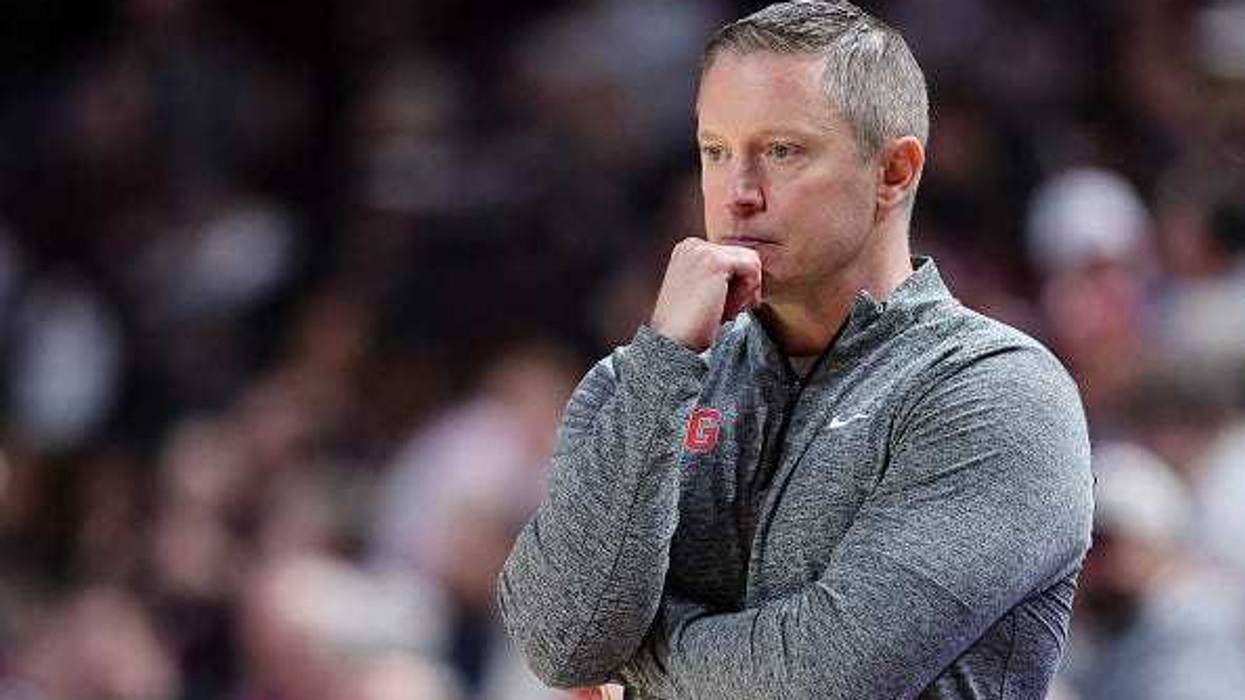 Georgia's Mike White has to quickly figure out how to salvage the Bulldogs' season