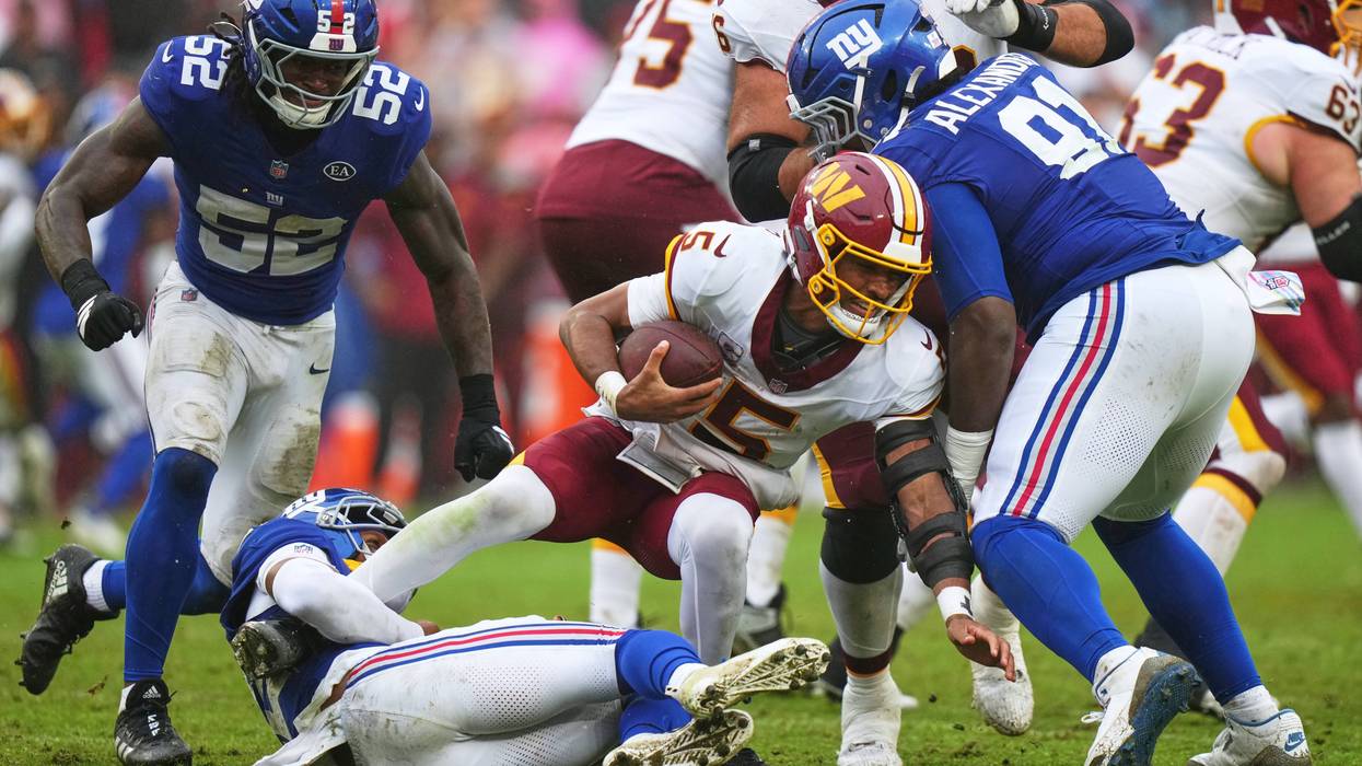 Giants Commanders Football