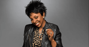 Gladys Knight at Graceland Live!