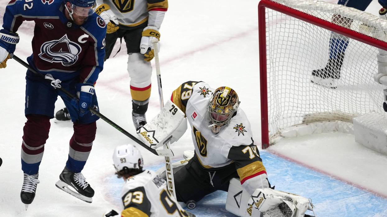Golden Knights Avalanche Hockey 1