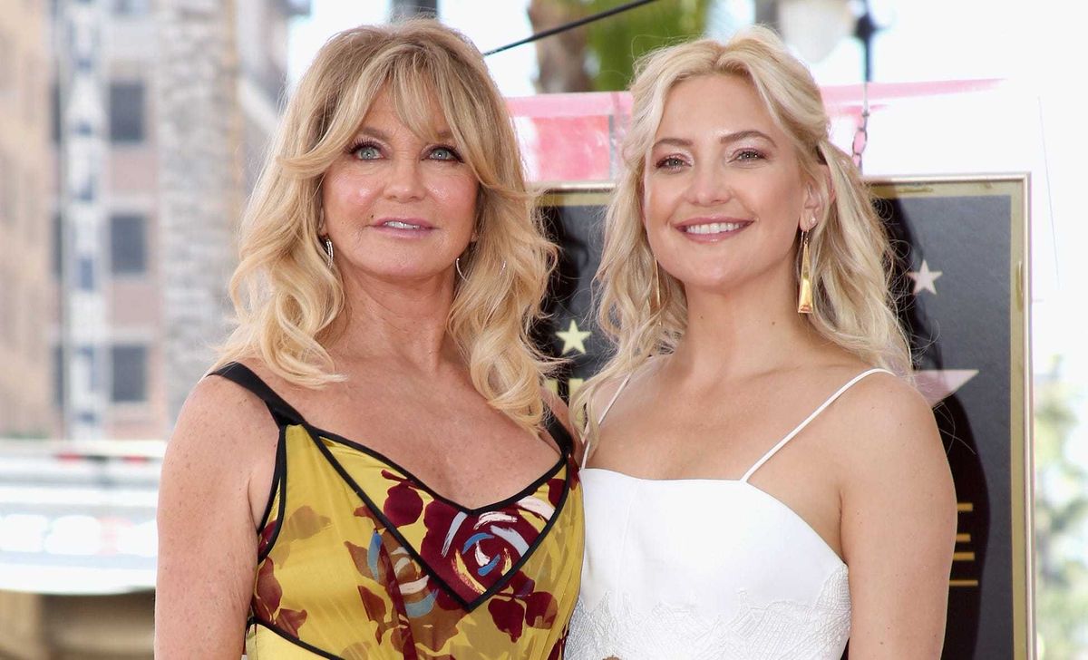 Goldie Hawn (L) and actor Kate Hudson at Goldie Hawn and Kurt Russell are honored with a Star On the Hollywood Walk of Fame