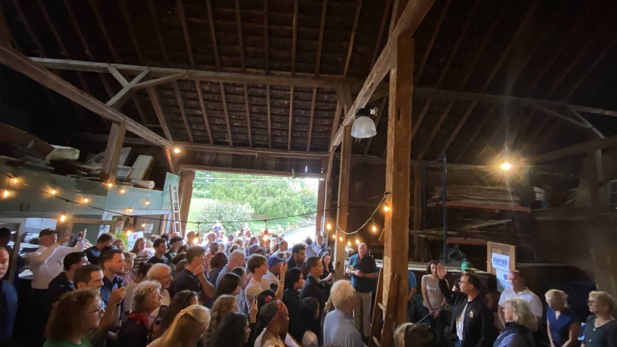 Gov. Josh Shapiro and Elizabeth Moro rally in Chadds Ford, Chester County