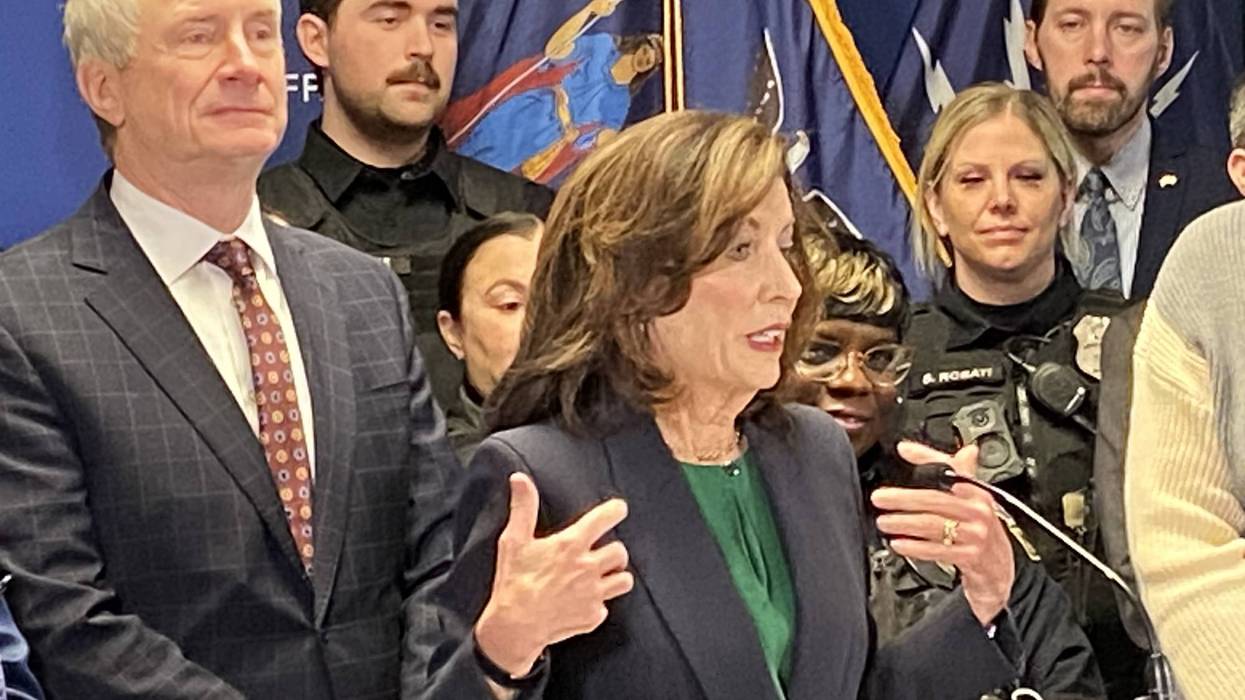 'I need your help': Hochul tells Cheektowaga gathering