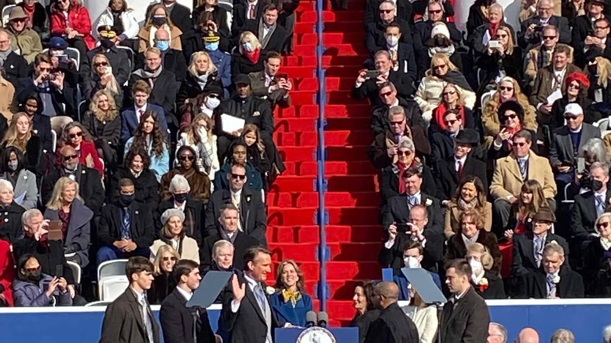 Governor Glenn Youngkin takes the Oath of Office