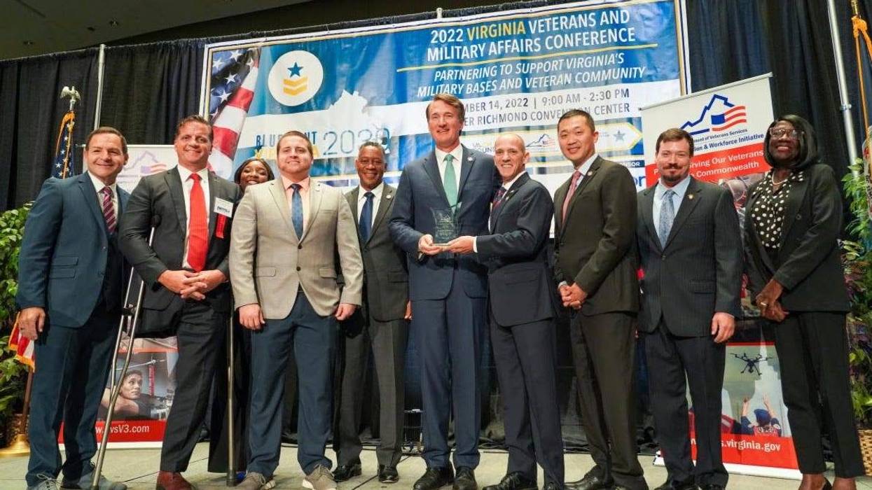 Governor Glenn Youngkin with veterans at the at the annual Virginia Values Veterans (V3) Award Luncheon on Sept.14th, 2022. Official photo by Christian Martinez, Office of the Governor.