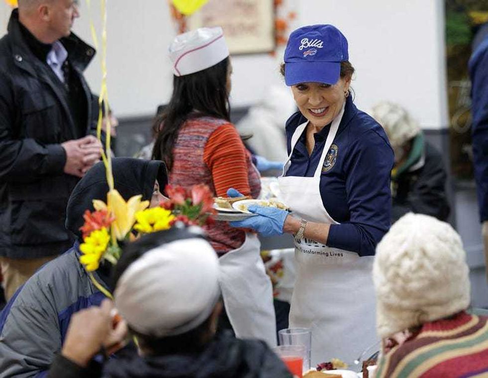 Governor Kathy Hochul visits the Capital City Rescue Mission in Albany.