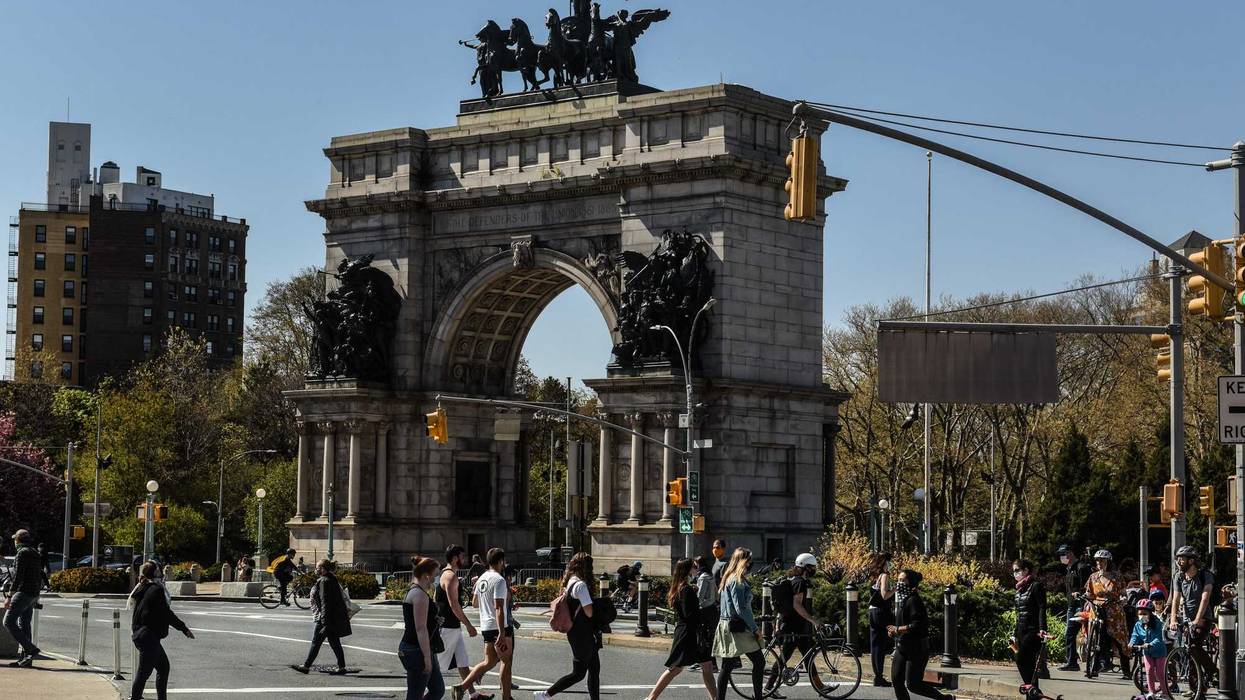 Grand Army Plaza