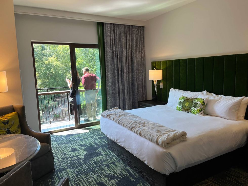 Grand Bohemian Greenville hotel room