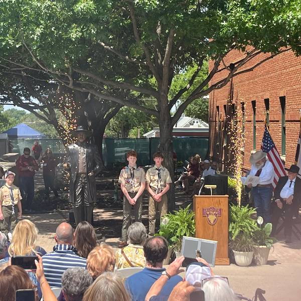Grapevine celebrates Main Street Fest & long-time mayor