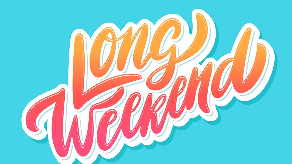 Graphic with words Long Weekend