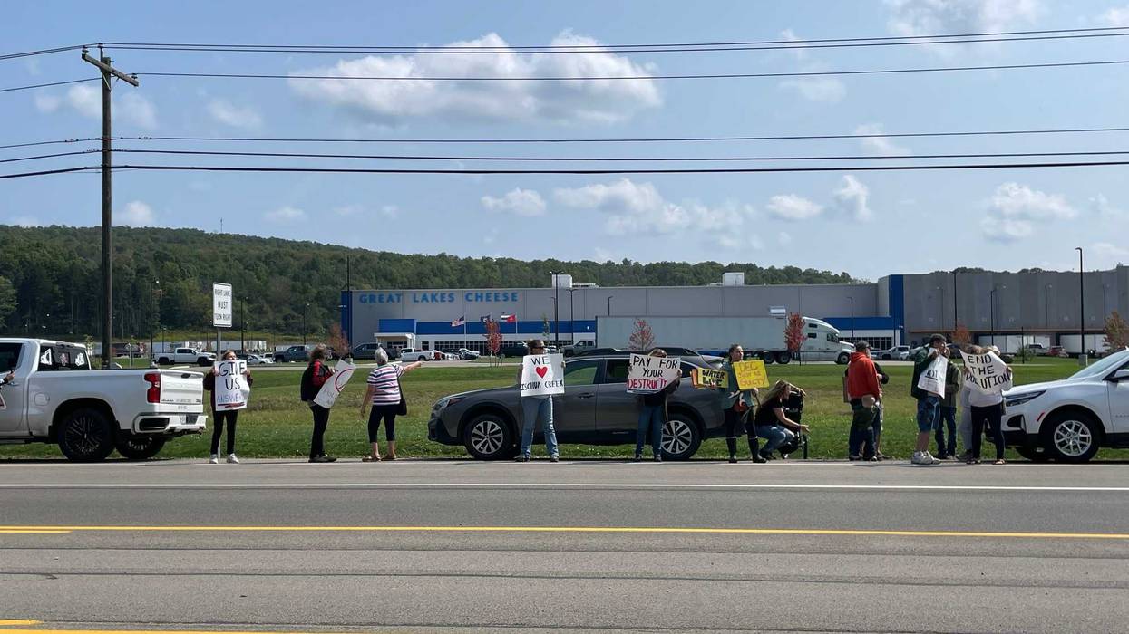 Great Lakes Cheese protest