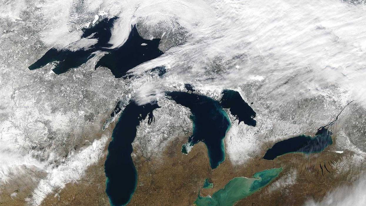 Great Lakes ice