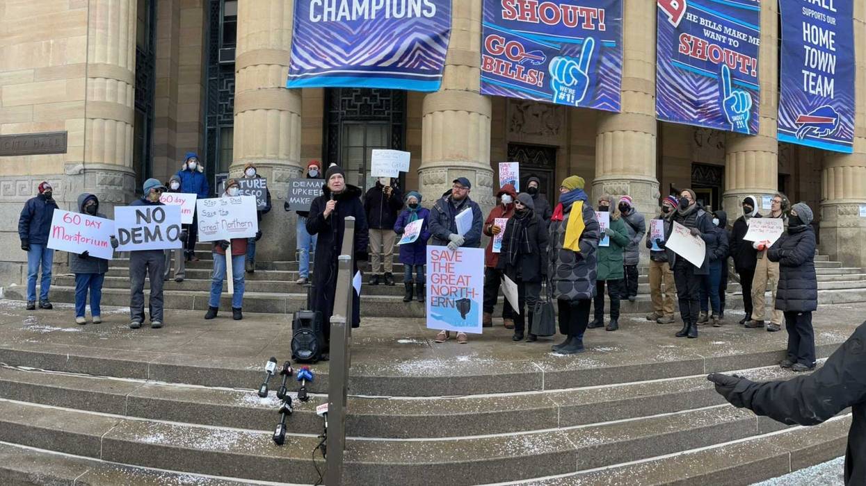 Great Northern grain elevator rally