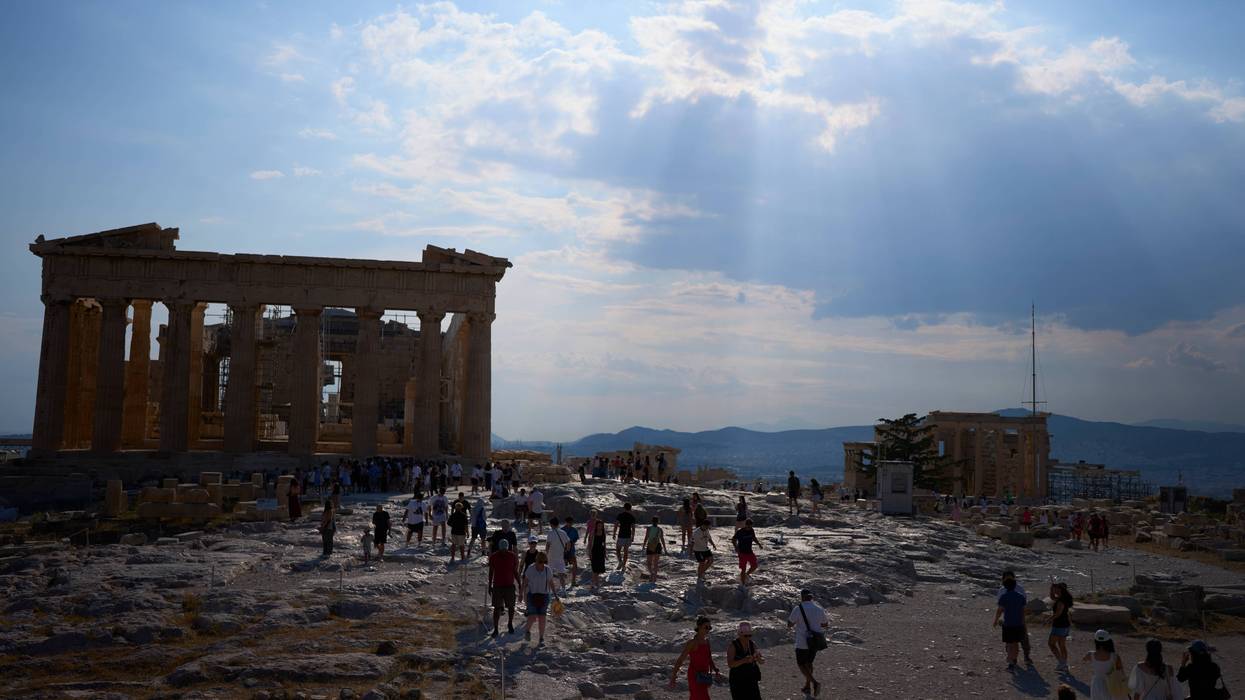 Greece-Acropolis-Attack