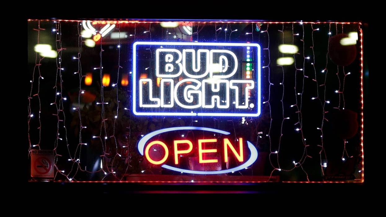 Green Bay Bar Reopens