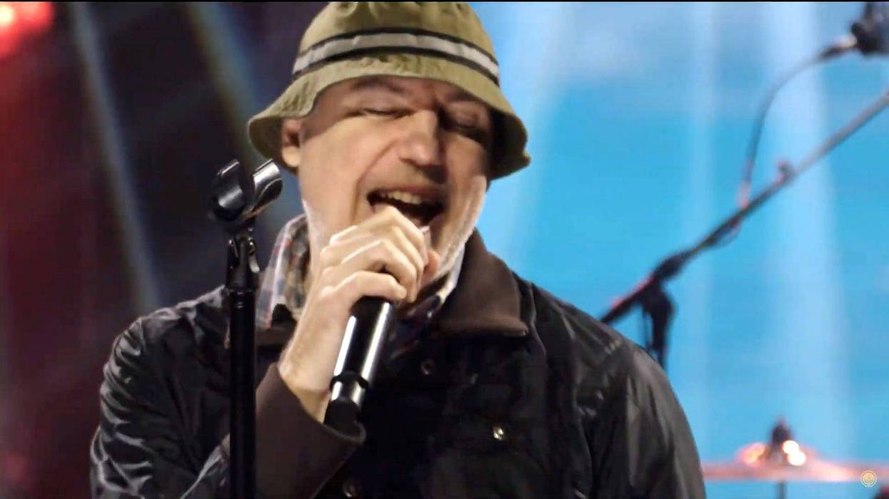 Gregg Alexander of The New Radicals