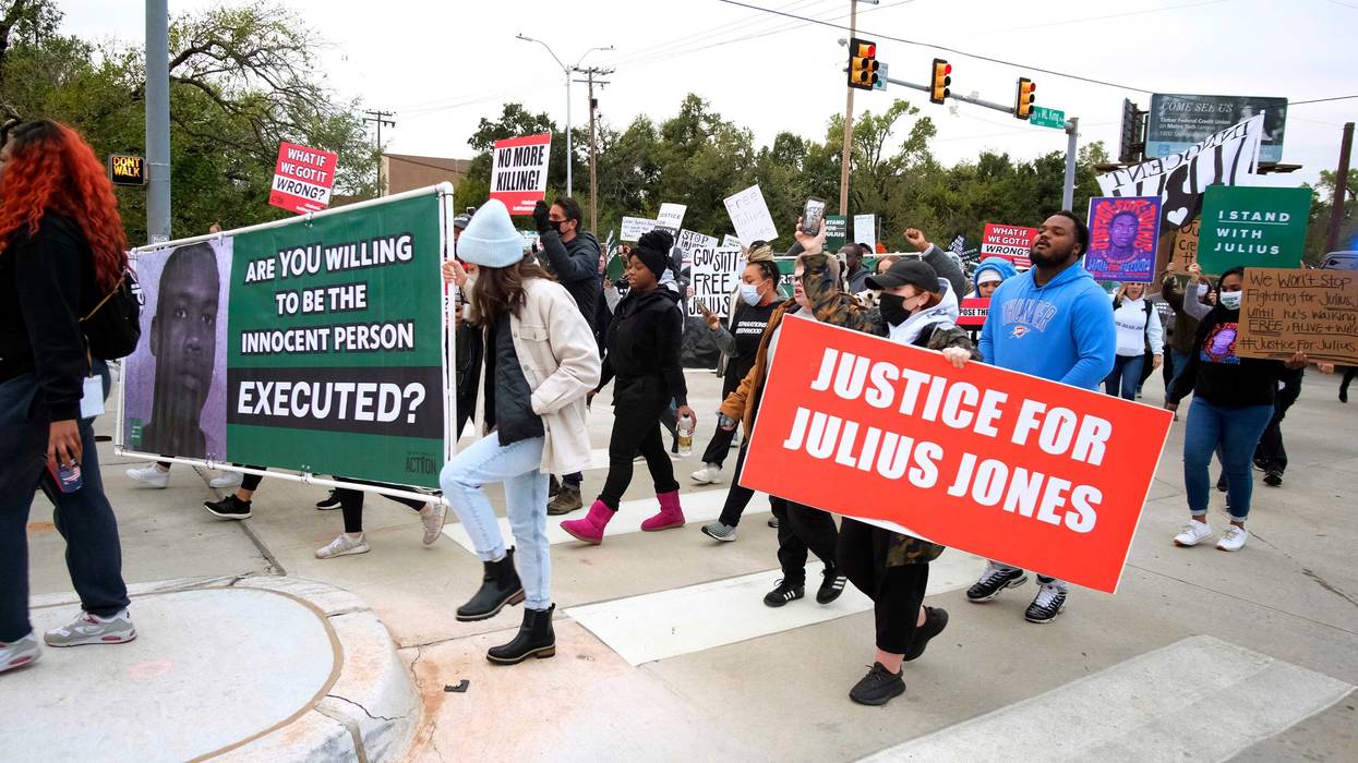 Group marches in support for Julius Jones.