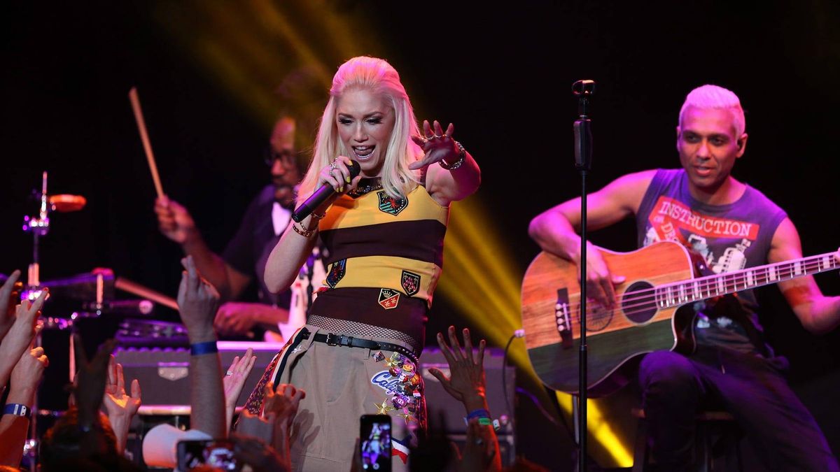 Gwen Stefani and Tony Kanal of No Doubt