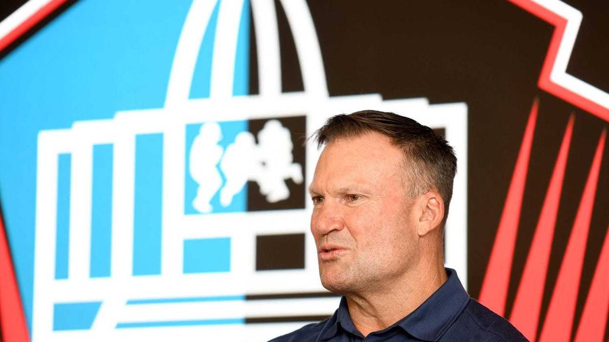 Hall of Fame LB Zach Thomas
