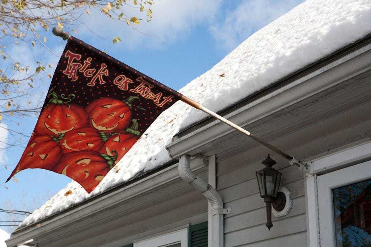 Halloween, Snow, Paul Douglas