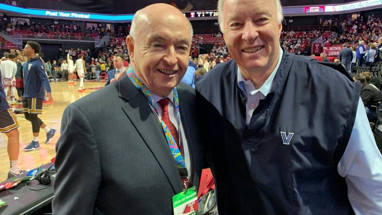 Harry Donahue (left) with Villanova color commentator Whitey Rigsby, at the Temple-Villanova basketball game on Sunday, at the Liacouras Center